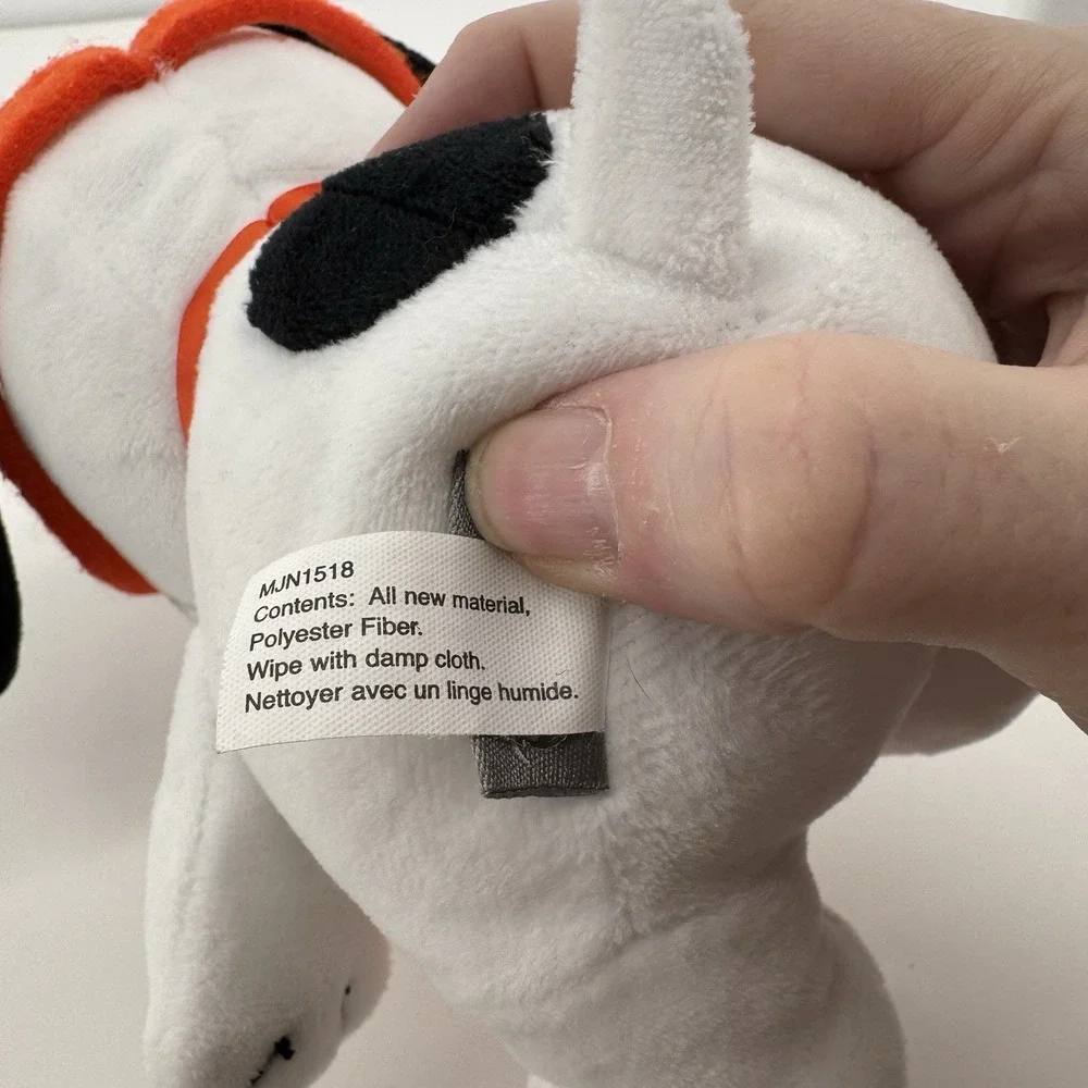 Hallmark Peanuts Snoopy Halloween Plush Pumpkin Masked Trick or Treat  7